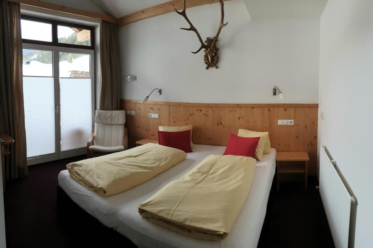 Alpenrose Hotel-Garni Gerlos Bagian luar foto
